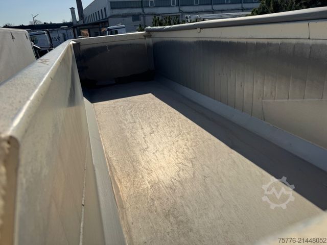 Tipper semitrailer LANGENDORF SKA 24/30  ALU Mulden Kipper  26m³  Liftachse