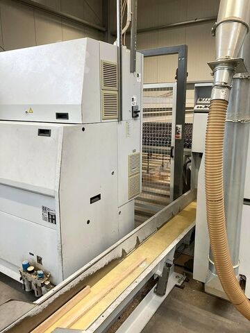 Angular window machining center HOLZMA HKL 11/43/22/L