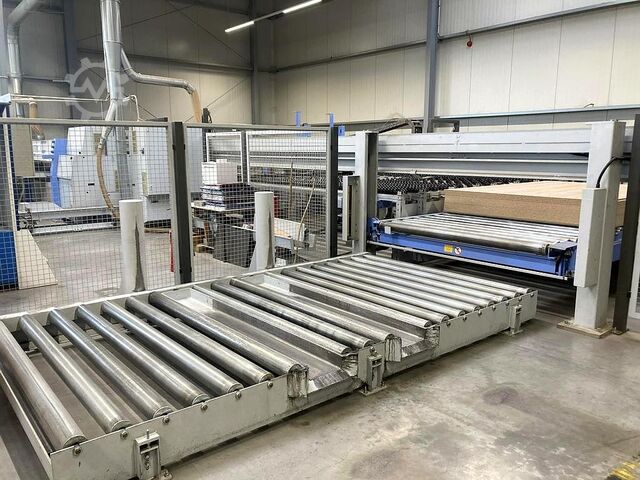 Angular window machining center HOLZMA HKL 11/43/22/L