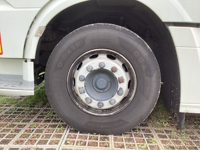 Standard SZM DAF XF 460 FT