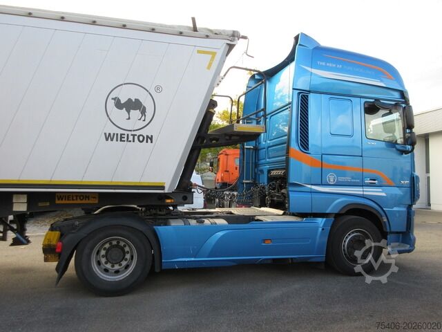 Standard tractor unit daf XF530 Edition 4x2 SZM Intarder Standklima