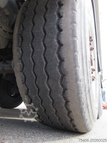 Tipper semitrailer Wielton 3-Achs Kippmulde 53 m³ Liftachse