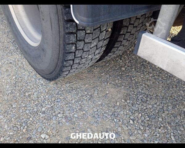 Standard tractor unit IVECO AT260S40Y/PS -MOTRICE -  CISTERNA MERCI COMMESTIBILI