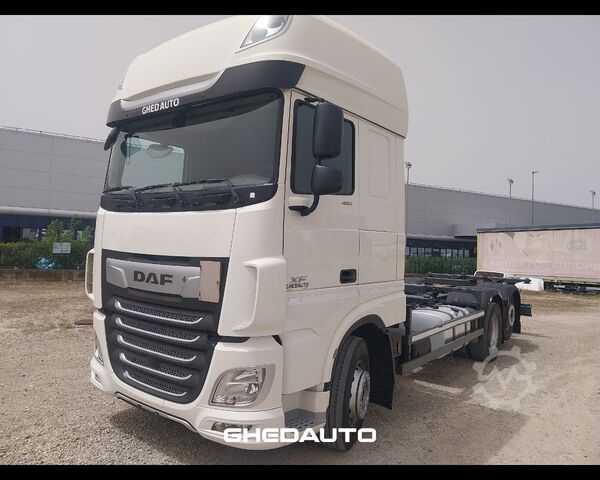 Standard tractor unit DAF DAF - DAF XF 106/480