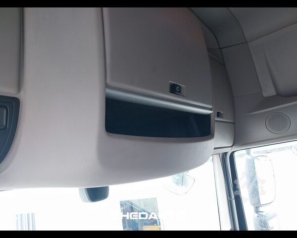 Standard tractor unit DAF DAF - DAF XF 106/480