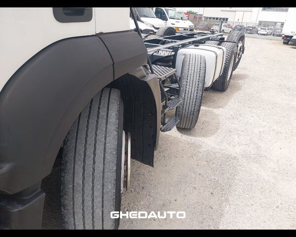 Standard tractor unit IVECO AD440S42 - 8X2 (2+2)AUSTERAS