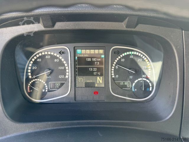 Box van MERCEDES-BENZ ATEGO 824 L Koffer 6,1 m LBW 1.5 to.*KLIMA+AHK