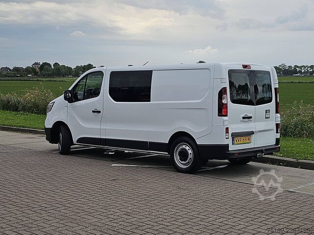High-roof van RENAULT TRAFIC 2.0 DCI ac dc 6-pers EURO6