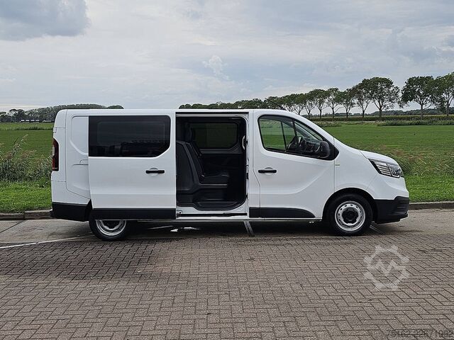 High-roof van RENAULT TRAFIC 2.0 DCI ac dc 6-pers EURO6