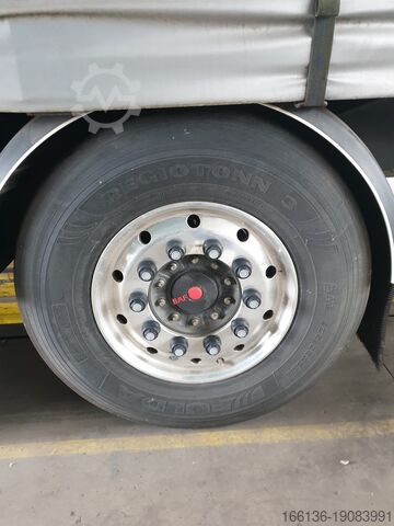 Semi-trailer with flatbed & tarpaulin FLIEGL SDS 390 Gardine Standard Ultralight Coil