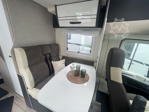 Teilintegriertes Wohnmobil Forster T 699 EB Comfort-Line- & Winter-Paket