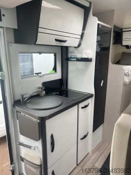 Teilintegriertes Wohnmobil Forster T 699 EB Comfort-Line- & Winter-Paket