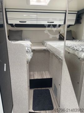 Teilintegriertes Wohnmobil Forster T 699 EB Comfort-Line- & Winter-Paket