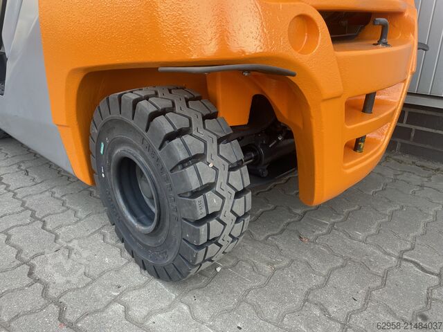 Diesel Forklift STILL RX70-25 | YOM 2022 | NEW TIRES | CAMERA