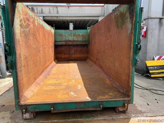Abrollcontainer  CONTAINER SCARRABILE USATO CON COPERCHIO