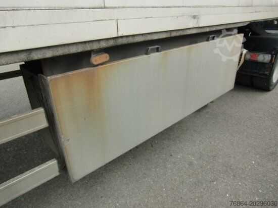 Box semitrailer WEKA 1-ACHS KOFFERAUFLIEGER  GELENKT