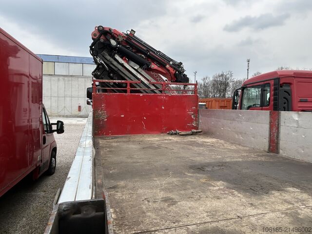 Truck mounted crane Mercedes-Benz Actros 3241