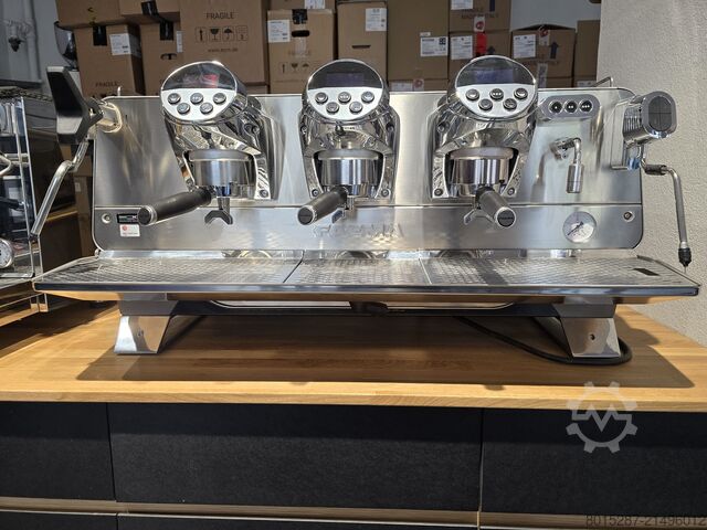 Siebträgermaschine / Portafilter Faema (Gruppo Cimbali) President GTI A/3 (3Gruppig)