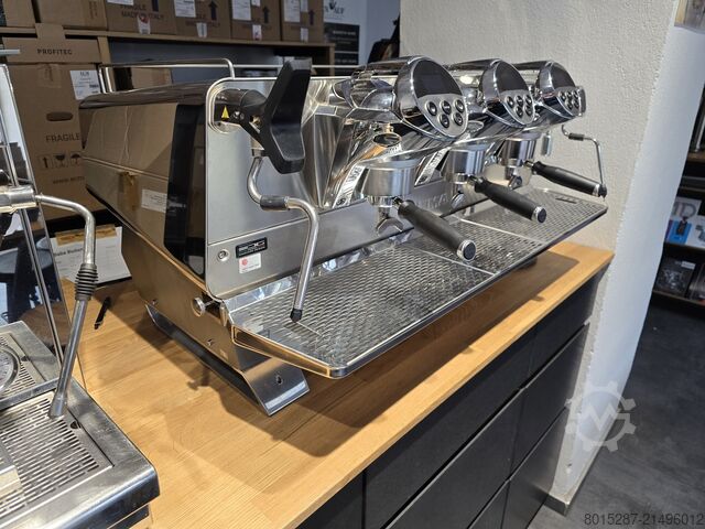 Siebträgermaschine / Portafilter Faema (Gruppo Cimbali) President GTI A/3 (3Gruppig)