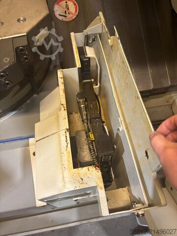 Universal-Bearbeitungszentrum DECKEL MAHO DMC 60hi-dyn 5 axes