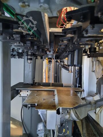 Universal-Bearbeitungszentrum DECKEL MAHO DMC 60hi-dyn 5 axes