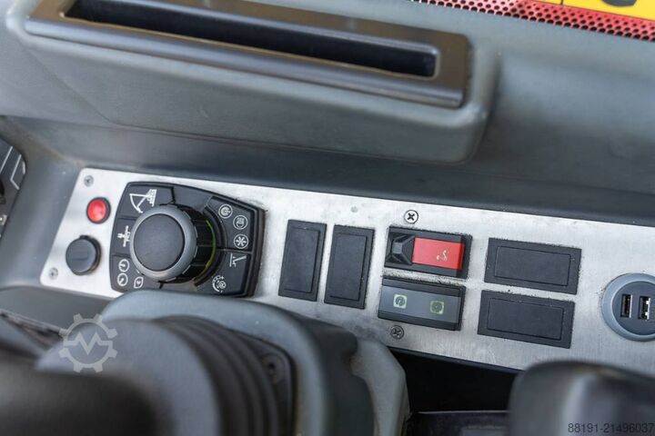 Teleskoplader Magni RTH 4.18