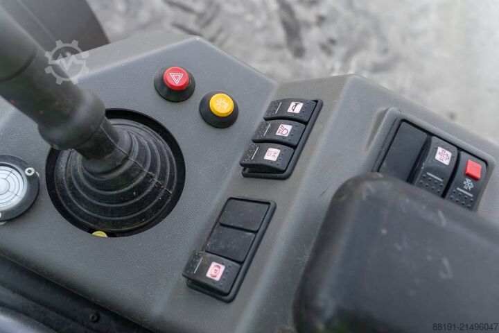 Forklift Ausa C 251 H x4