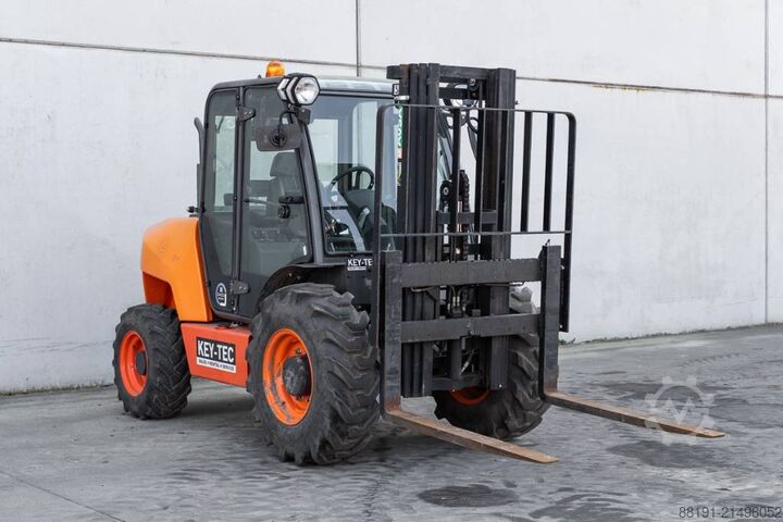 Forklift Ausa C 251 H x4