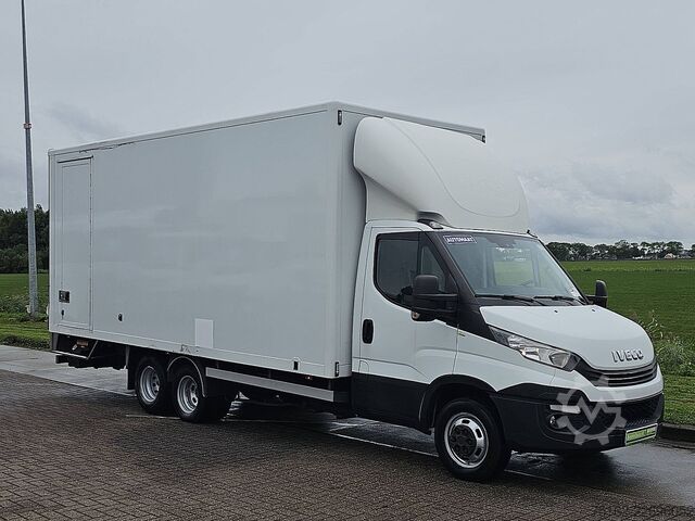 Koffer IVECO DAILY 40C18 ac automaat EURO6