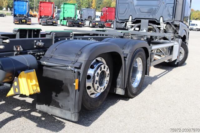 Swap body truck Mercedes-Benz Actros 2553 L BDF