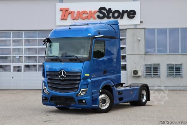 Standard tractor unit Mercedes-Benz Actros 1845 LS