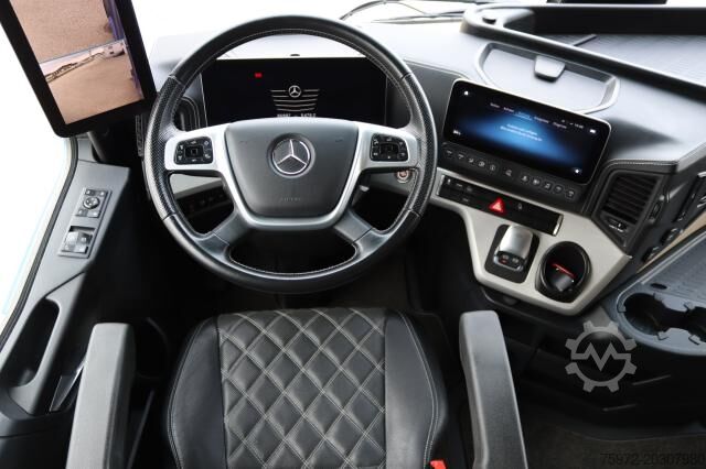 Standard tractor unit Mercedes-Benz Actros 1845 LS