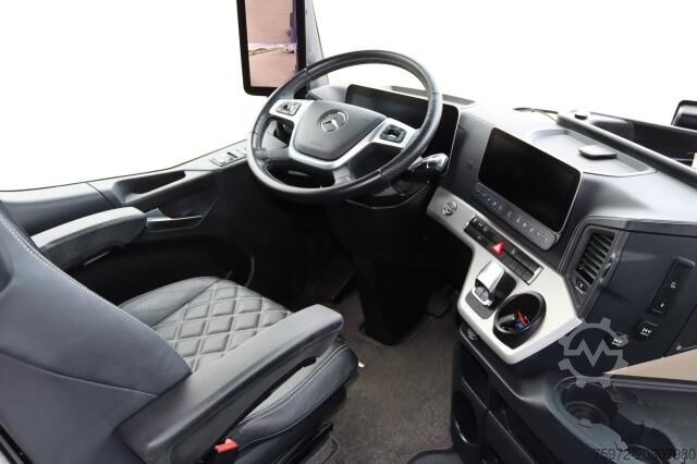 Standard tractor unit Mercedes-Benz Actros 1845 LS