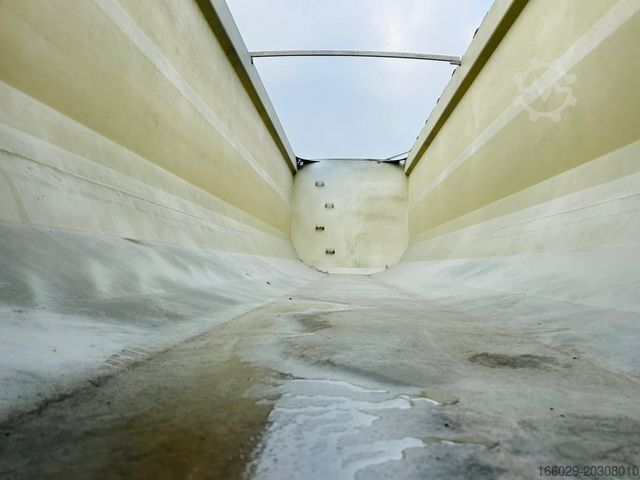 Tipper semitrailer KEMPF SKM 36/3 SR-Membran Stahl Halbrundmulde 50m³