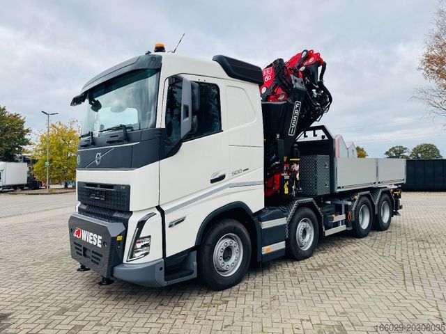 Heavy-duty truck VOLVO FH 500 8x4 Kran F820 RA2.27 Jib & Winde Sofort