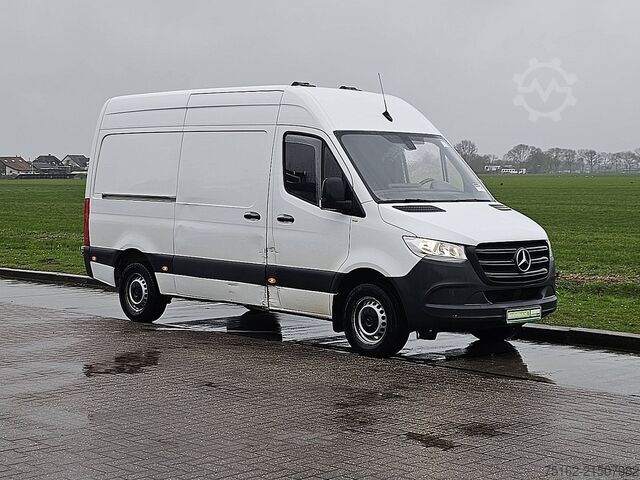 High-roof van MERCEDES-BENZ SPRINTER 315 L2H2 Airco Mbux