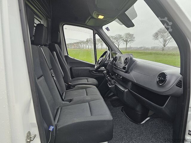 High-roof van MERCEDES-BENZ SPRINTER 315 L2H2 Airco Mbux