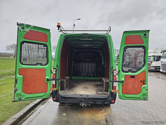 Hochdachkombi RENAULT MASTER 2.3 DCI 130 L2H2