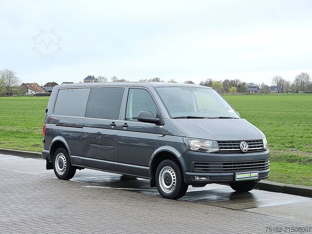 High-roof van VOLKSWAGEN 2