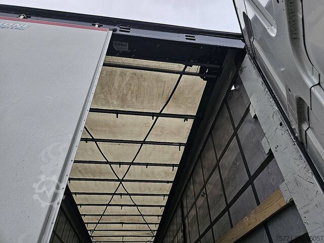 Schiebeplanen KRONE SD 24 MEGA