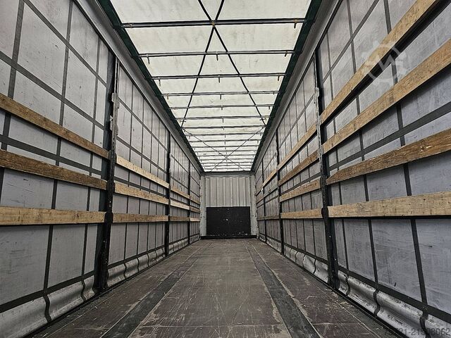 Schiebeplanen KRONE SD 24 MEGA