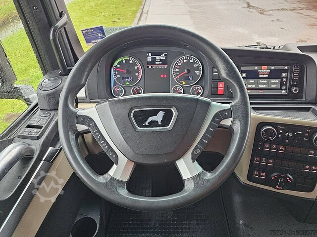 Standard-SZM MAN 18.460 TGX