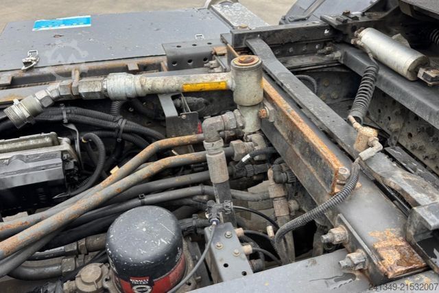 Standard tractor unit RENAULT C520 4x4H Hydraulik & Kompressor GHH