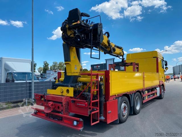 Autokran DAF XF 530 FAN 6X2 Baustoffpritsche mit HYVA HC213E3