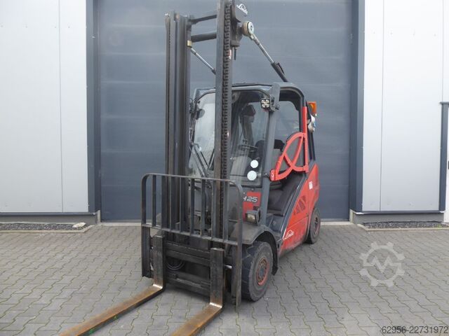Treibgasstapler Linde H25T