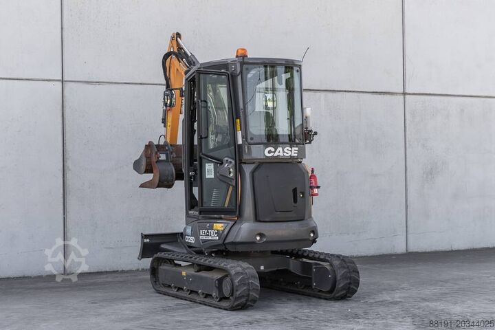 Mini excavator CASE CX 25 D