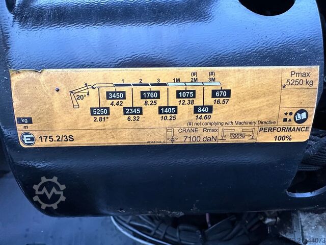 Tipper with crane Mercedes-Benz Arocs 3243 8x4 Tridem Kipper/Kraan Euro 6