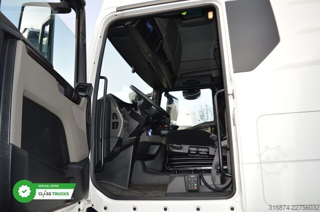 Standard tractor unit MAN TGX 18.470 GX