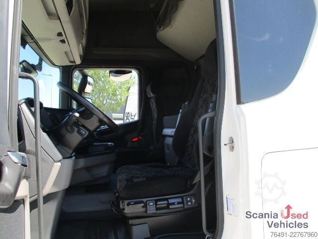 Standard tractor unit Scania R 460 A4x2NA