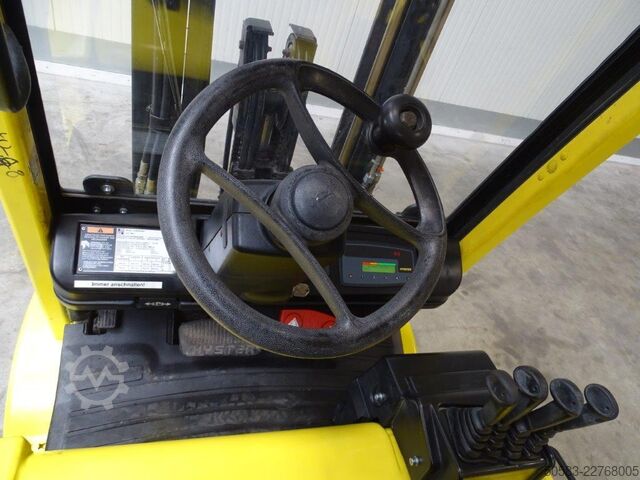 Elektro 4 Rad-Stapler Hyster J3.0XM